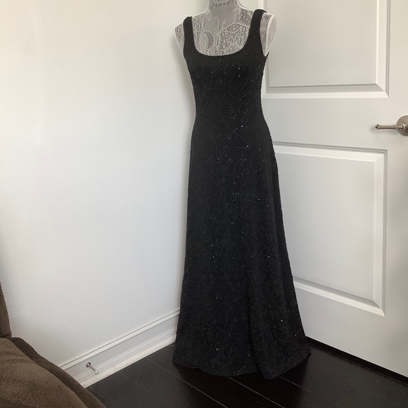 Vintage Cache Sleeveless Black fully Beaded Long Evening Gown, Size M - Picture 3 of 15